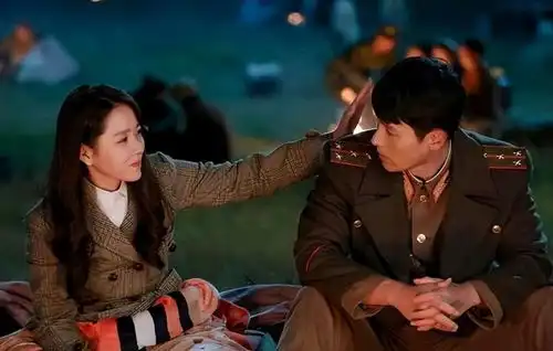 偶像剧照进现实玄彬孙艺珍举行婚礼,婚纱照太甜了
