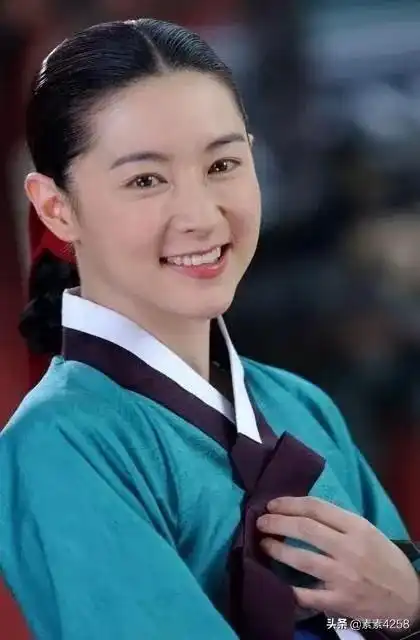 大长今李英爱,才貌双全
