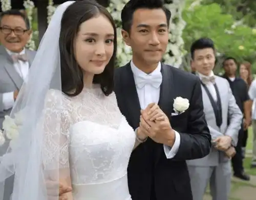 杨幂前绯闻男友俞灏明,在八佰中露出真面目,牺牲真大