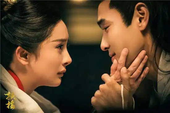 扶摇励志书写赤子心杨幂阮经天无惧艰辛
