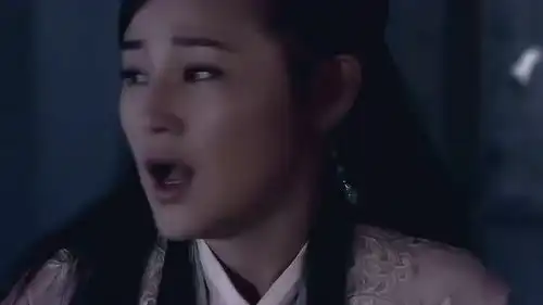 龙门镖局小情侣假扮劫匪,吓坏美女,男子怜香惜玉