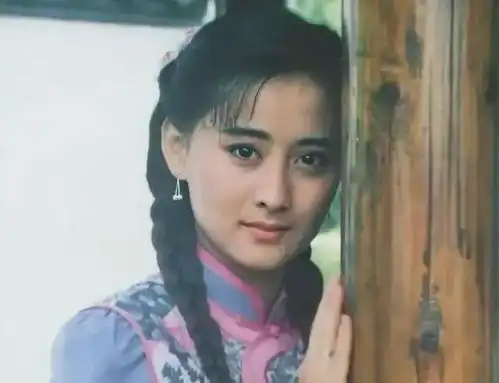 盘点被琼瑶夸过的10位美女演员,看看都有谁