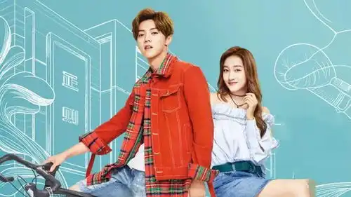 关晓彤在娱乐圈混得那么好,为什么也不拉一把男朋友鹿晗呢