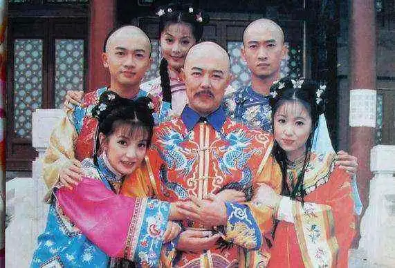 张铁林直言后悔出演还珠格格,至今不能理解它的成功
