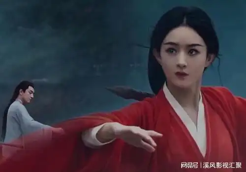 与凤行至味海报短片,赵丽颖回眸绝美,林更新撑伞有气质
