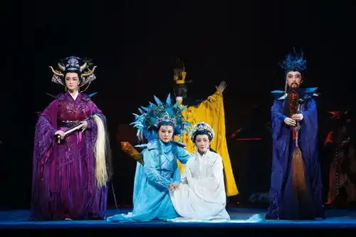 上海国际艺术节素女与魃越剧首次尝试远古神话题材
