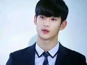 金秀贤韩国80后男演员
