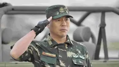 中国特种兵是不是弱智为什么连海盗都打不过
