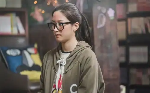 超甜女孩子不要看,容易做白日梦
