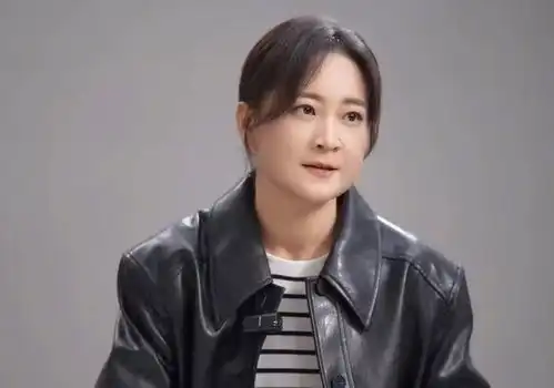 贾玲减了100斤的照片揭晓,以为是开玩笑的,没想到真减啊
