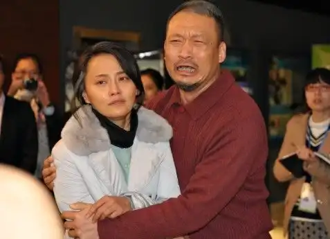 幸福绽放热播斌子代言屌丝牌好男人
