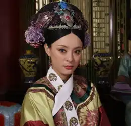 苏麻喇姑是一个时尚设计师