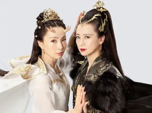 49岁陶虹再演春光灿烂猪八戒,小龙女却换了新演员
