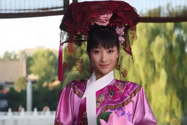网议甄嬛传角色上大学皇后娘娘绝对医学院,还专攻妇产科
