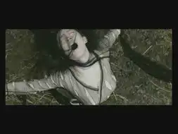 刘亦菲版小倩裸背