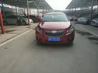 湖北雪佛兰科鲁兹三厢二手车报价交易市场出售第一车网