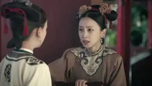 延禧攻略璎珞出宫的这两年,纯贵妃性情大变,已不是当年的纯妃了
