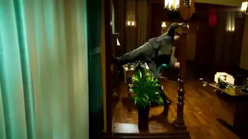 近年来难得的功夫猛片张晋大战杨紫琼,功夫迷们大饱眼福
