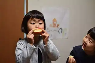 一位妈妈狂晒女儿1000张丑照爆红网络,网友不要停,快点更