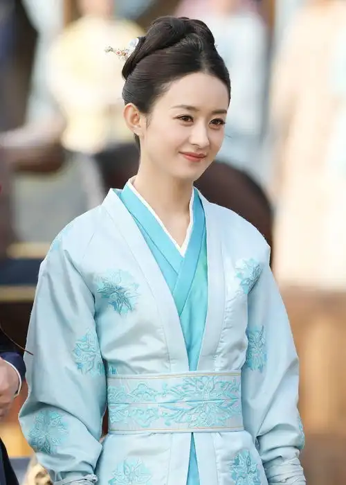 赵丽颖知否引起极度舒适正面硬刚墨兰曼娘
