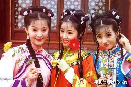 还记得还珠格格中的小凳子吗他娶了小20岁娇妻,有了双生子
