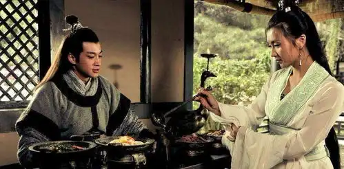 曹操的一石三鸟,刘备的仁义,成就了曹操礼贤下士

