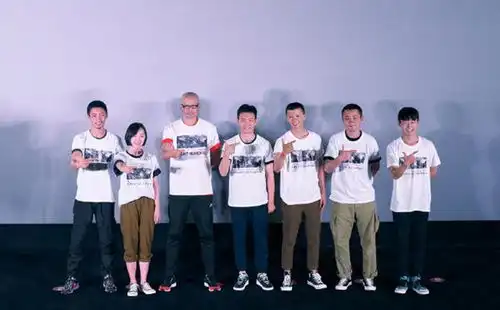 八佰点映票房破1000万,获众多明星力挺,为何这么多人看好它
