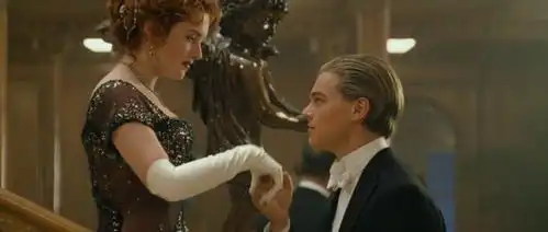 旧的泰坦尼克号裸戏在第几分钟
