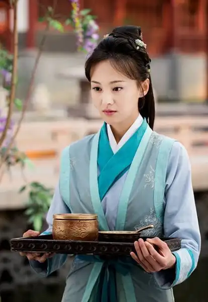 美人私房菜曝剧照郑爽变厨娘马天宇成暖男
