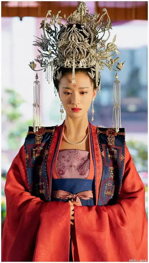 22岁小花和御赐小仵作男主疑似恋情曝光,和阚清子长得真像