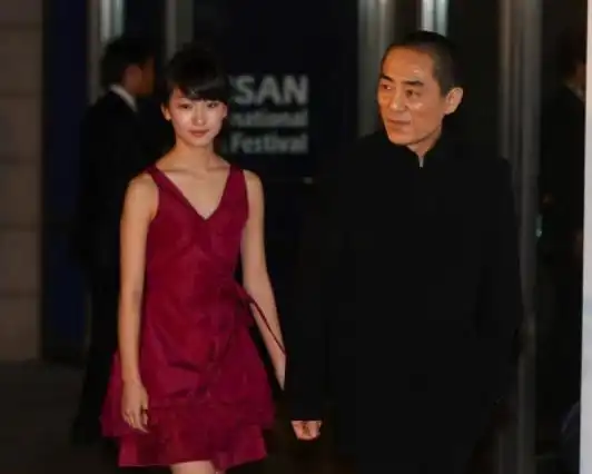 那么多谋女郎,悬崖之上上映却只有4位发文支持
