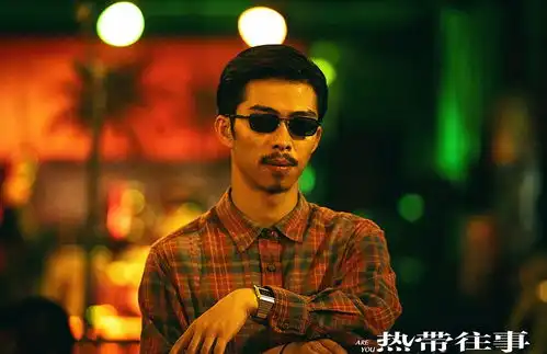 明星究竟有多敬业彭于晏瘦到脊椎骨凸起,为角色改变形象