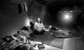 美国上千人蜗居下水道