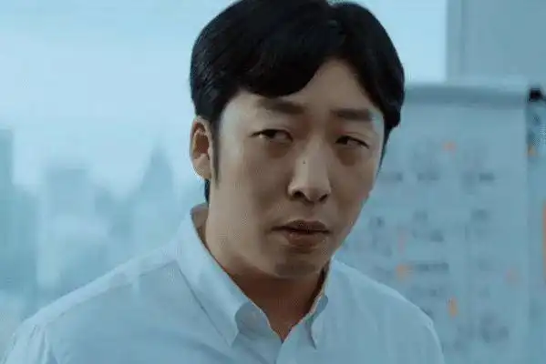 平凡的荣耀孙弈秋一家上线,一个林妈妈一个女儿奴吴爸,看职场带娃
