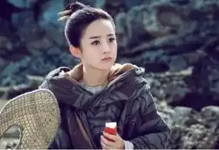 续热巴赵丽颖之后,景甜也来卖吃货人设了网友这次会买账吗
