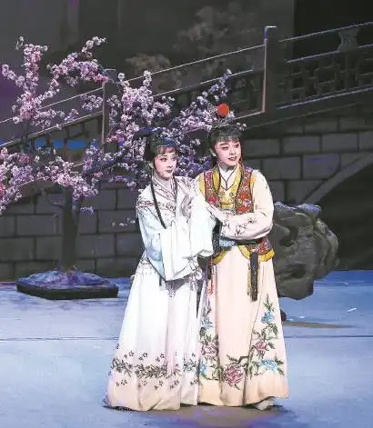 老中医开一剂戏曲膏方
