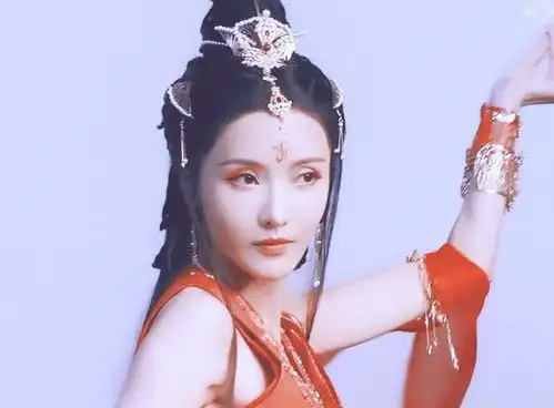 4年前凭甄宓惊艳观众,4年后演长月烬明,愣是没看出来
