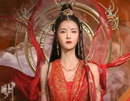 4年前演甄宓惊艳观众,4年后露脸长月烬明,确定是同个人
