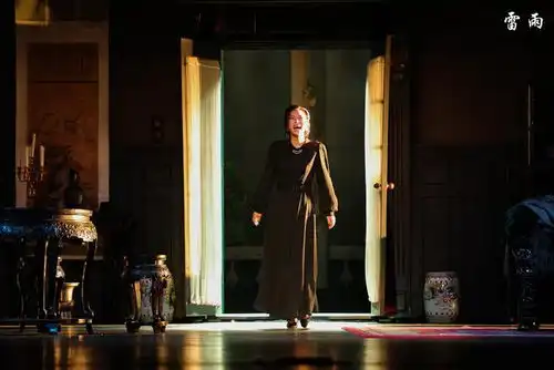 接续茶馆,北京人艺看家戏雷雨再上演
