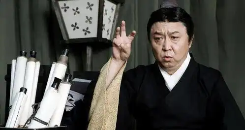 余叔,抽烟,喝酒,烫发,又加了一个新的头衔
