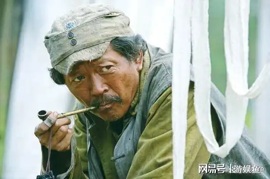 张译发文悼念罗京民,只因多说几个字,就被网友骂惨,称其飘了
