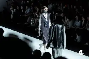 帅酷设计师moon解构高级时尚艺人宋文熙助威时装周