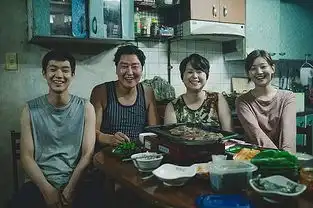 奉俊昊新作寄生虫燃爆戛纳
