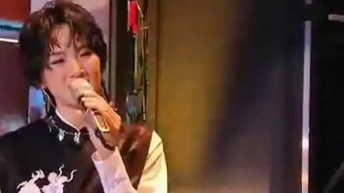 姚安娜这首电视剧主题曲去有风的地方一开口仿佛回到有风小院
