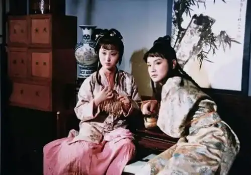 1987年陈晓旭欧阳奋强主演央视版电视剧红楼梦剧照欣赏