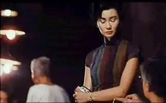 上海花样年华自游线路穿着旗袍去旅行
