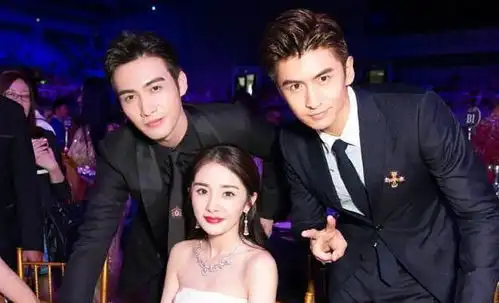 暴风眼还在热播,杨幂携男神出演古装剧,光看剧照让人心动