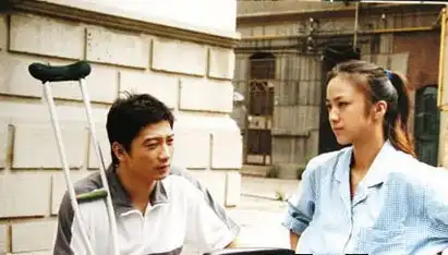 汤唯订婚将办婚礼汤唯成长史走红靠李安绯闻男友多