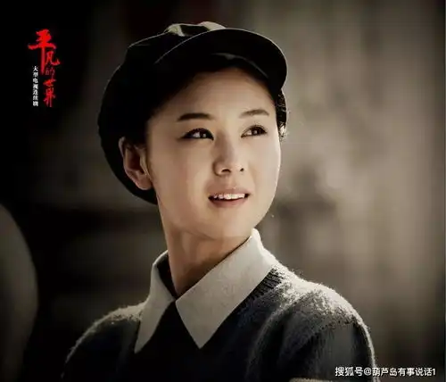李小萌和王雷,恩爱甜蜜,他们的儿子长大了,肥头大耳一脸福相
