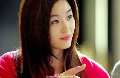 韩国两大女神全智贤宋慧乔美妆大pk
